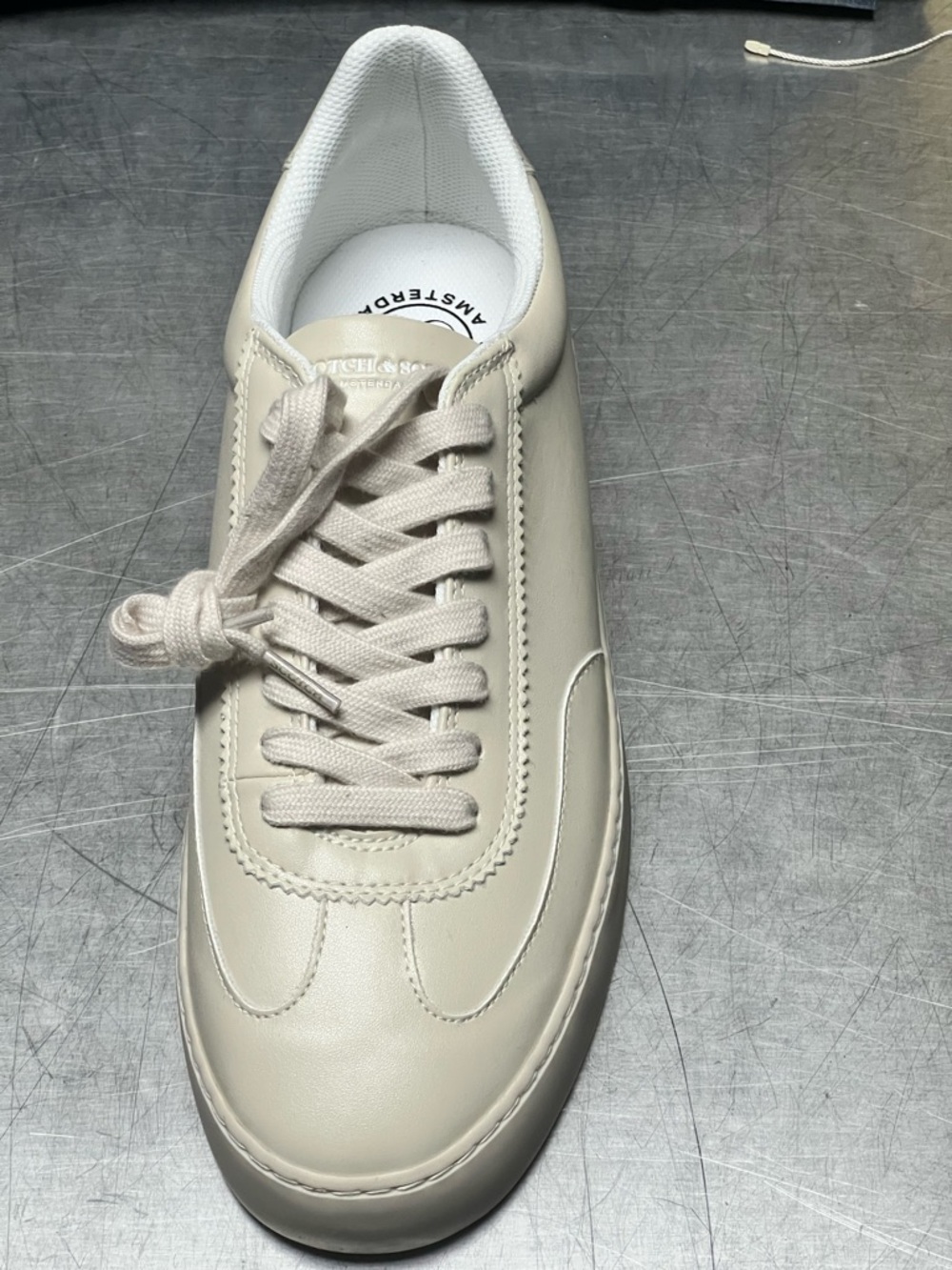 Scotch & Soda Off-White Leather Low-Top Sneakers